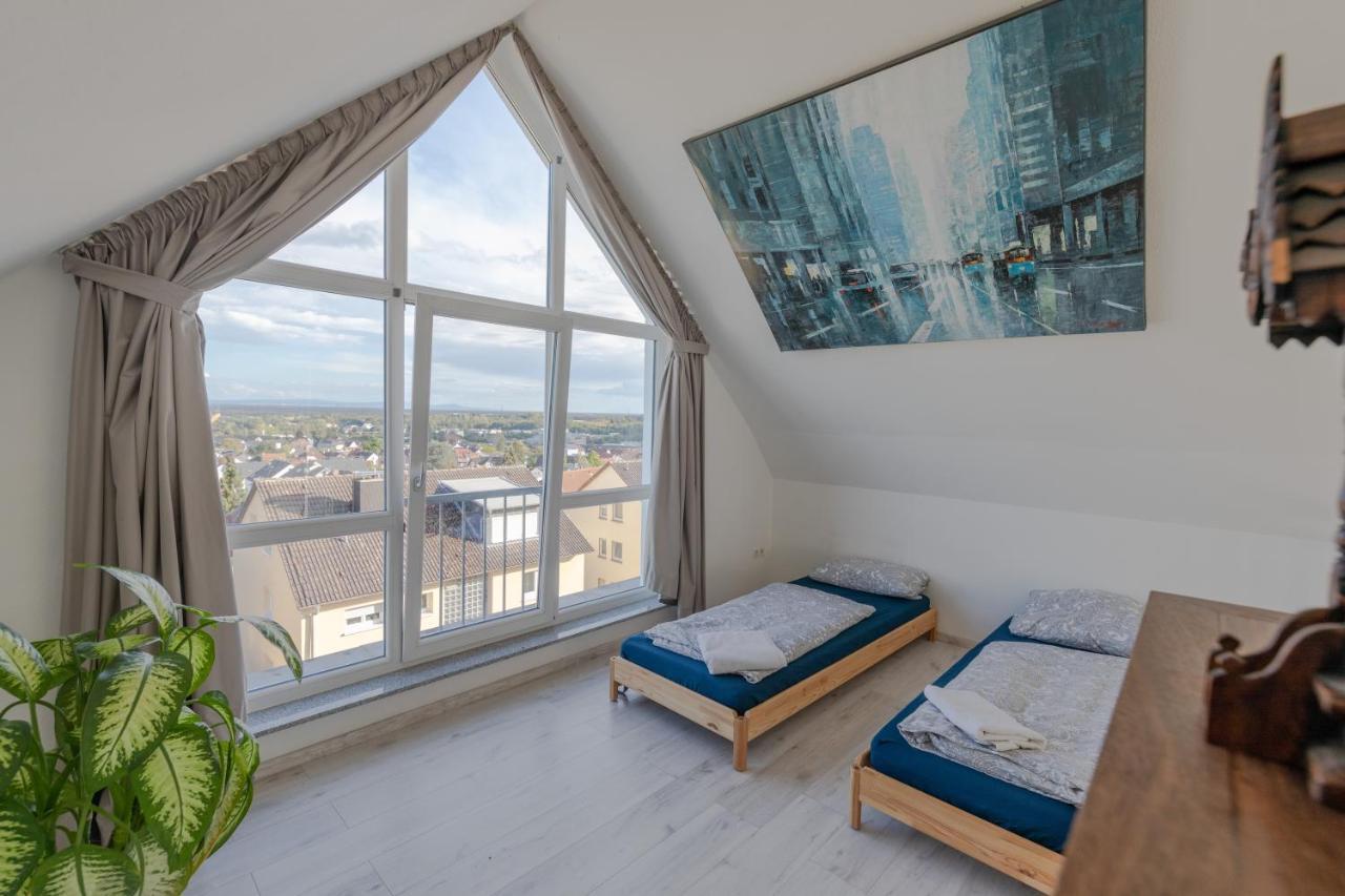 The Beverly Hills Of Frankfurt In Hofheim Penthouse Or Garden Екстериор снимка