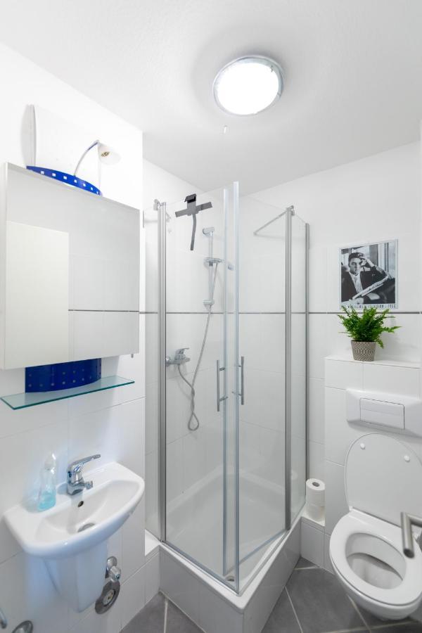 The Beverly Hills Of Frankfurt In Hofheim Penthouse Or Garden Екстериор снимка